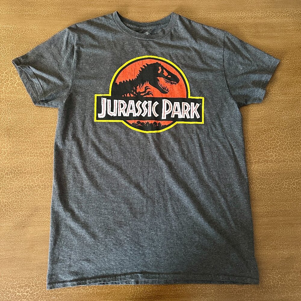Jurassic Park Tshirt - Size Medium